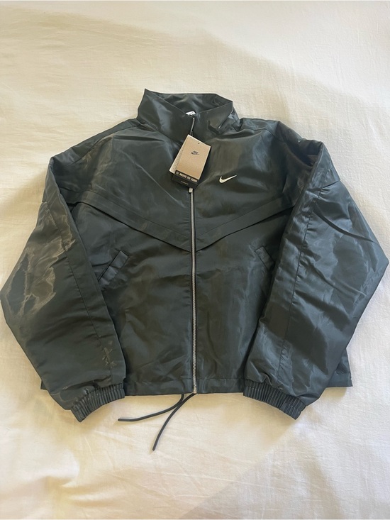 Nike Jackets & Blazers - Nike Women's Sportswear Windrunner Shine Jacket dark green